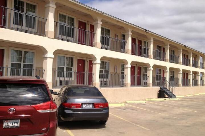 Hotel 2 of 29
