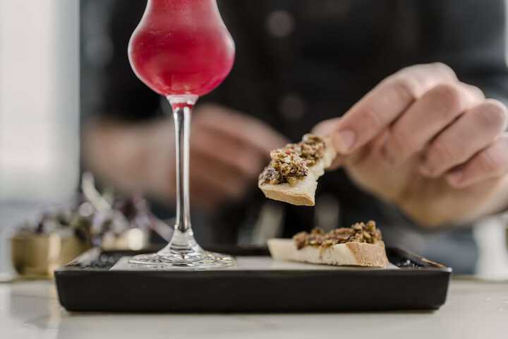 Dining 64 of 114