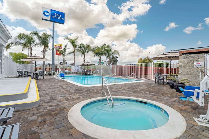 Best Western Salinas Monterey Hotel
