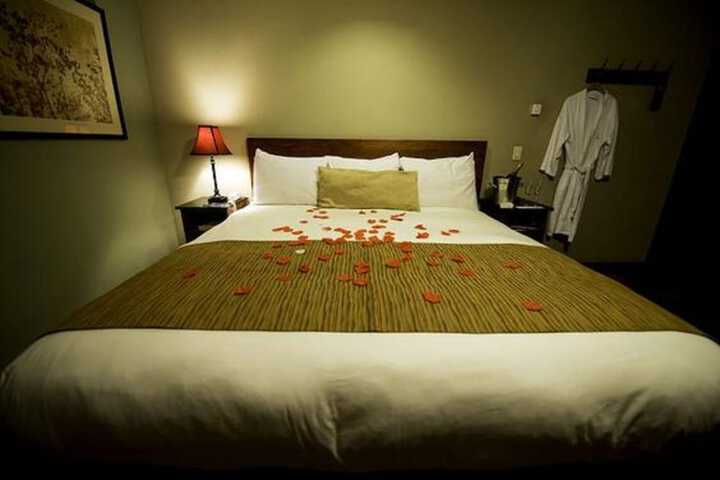 Room 16 of 17