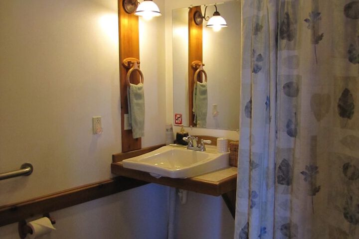 Room 65 of 112