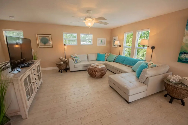 Lobster Key Apartment 3