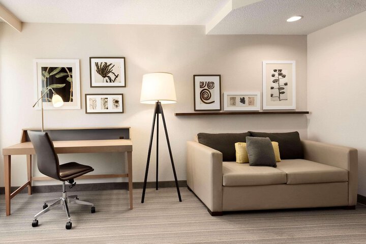 Room 12 of 20