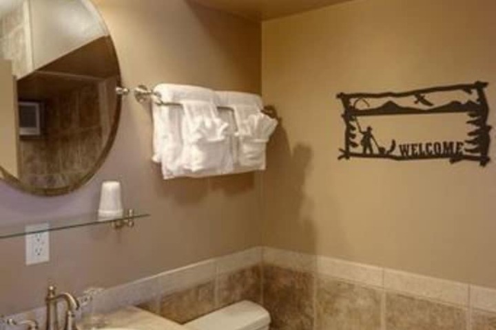 Room 6 of 35