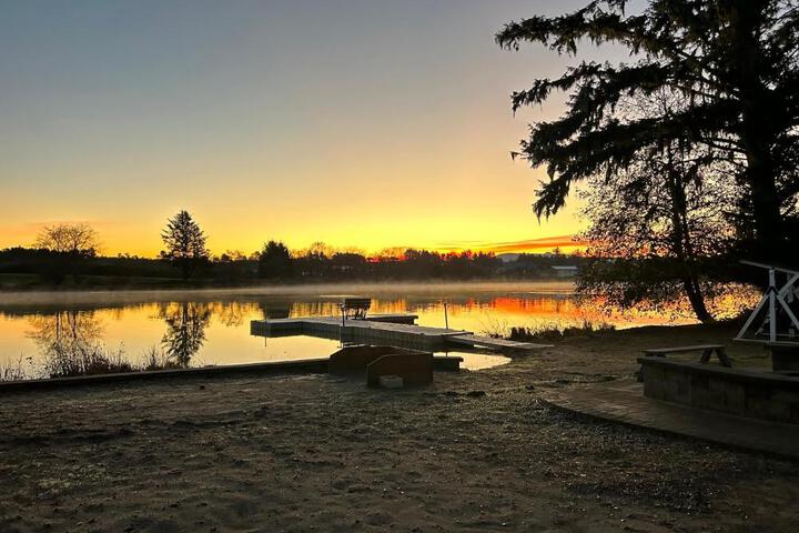 Gearhart Lakefront Vacation Rental