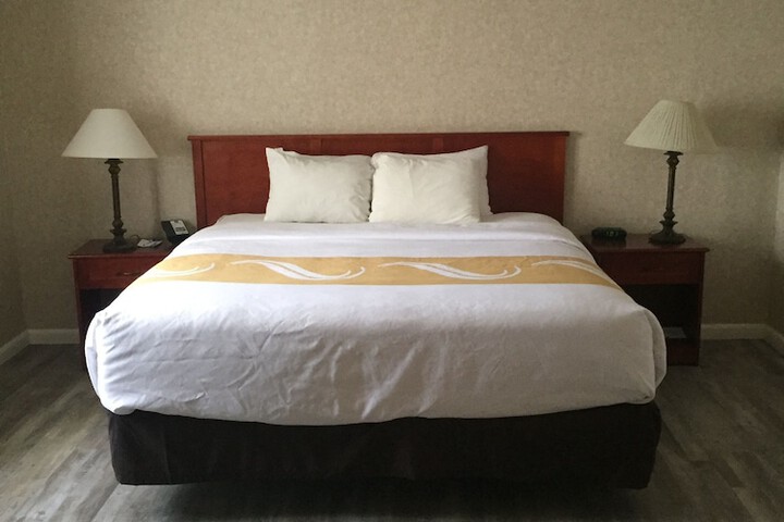 Room 14 of 30