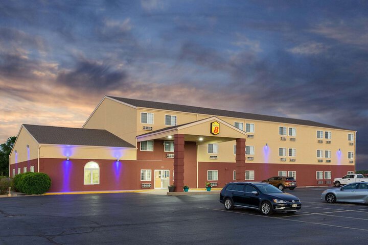 Hotel 2 of 20