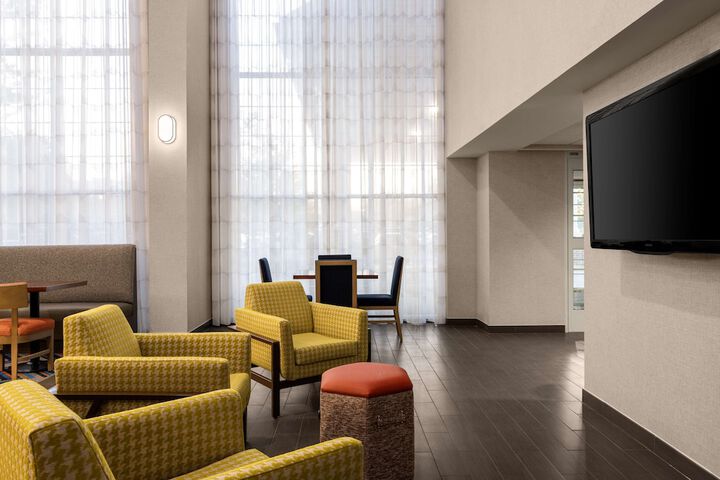 Hotel Interior 7 of 32