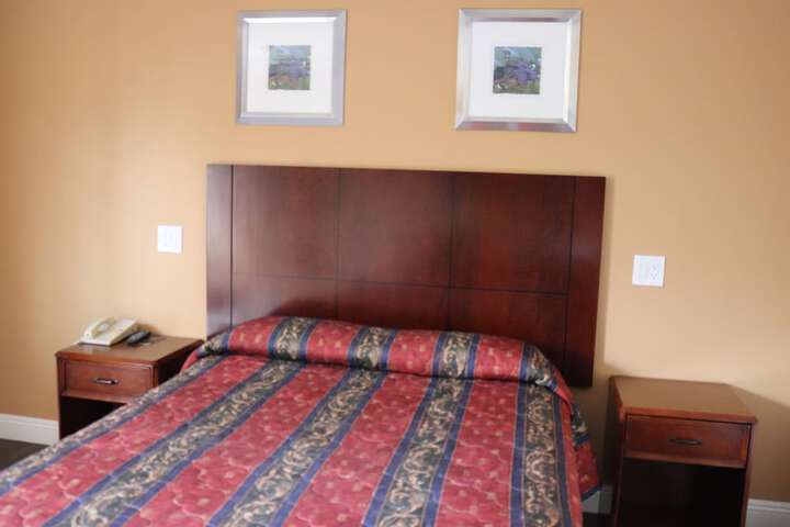 Room 16 of 42