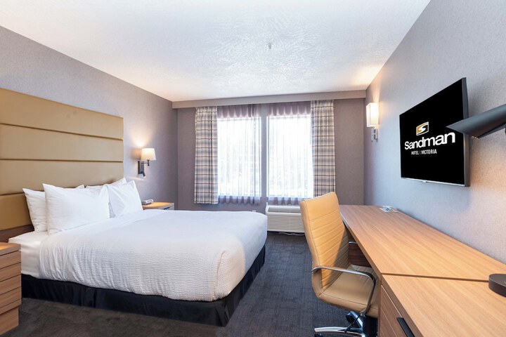 Room 19 of 36