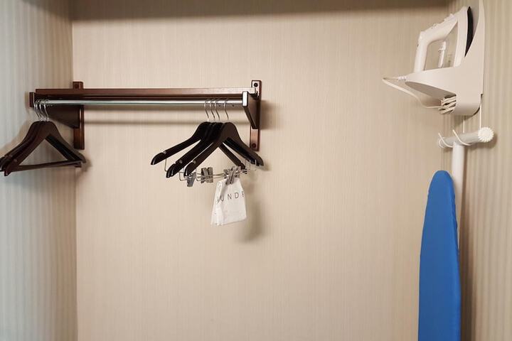 Room 20 of 35