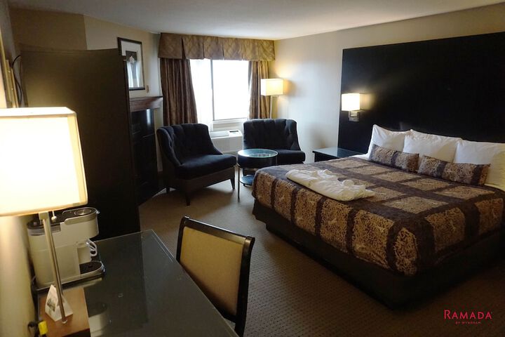 Room 80 of 97