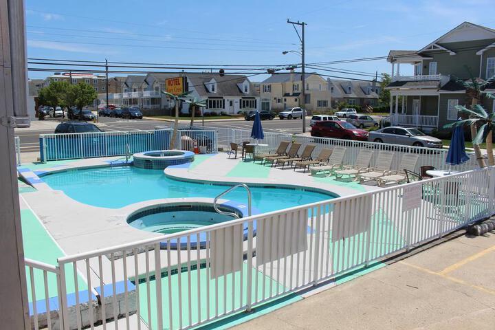 COZY CREST MOTEL