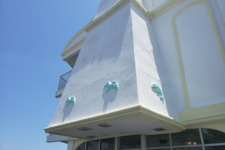 Hotel 7 of 49
