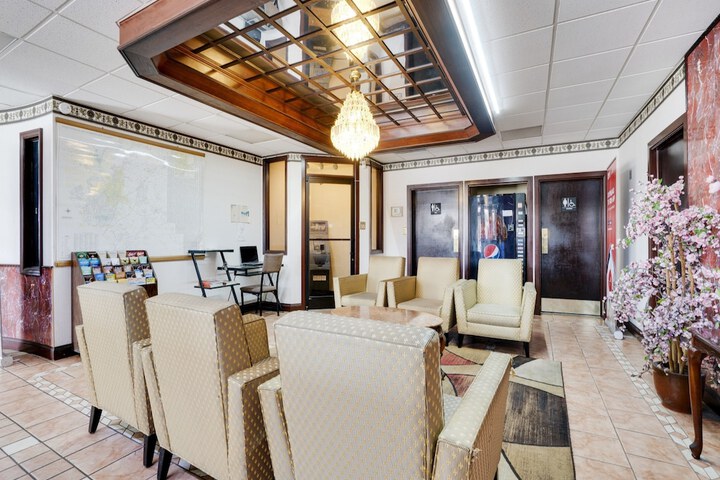 Hotel Interior 6 of 46