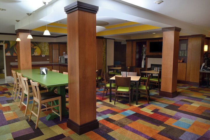 Fairfield Inn & Suites Marriott Effingham