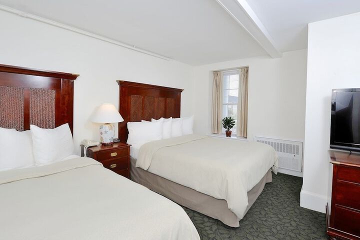 Room 29 of 46