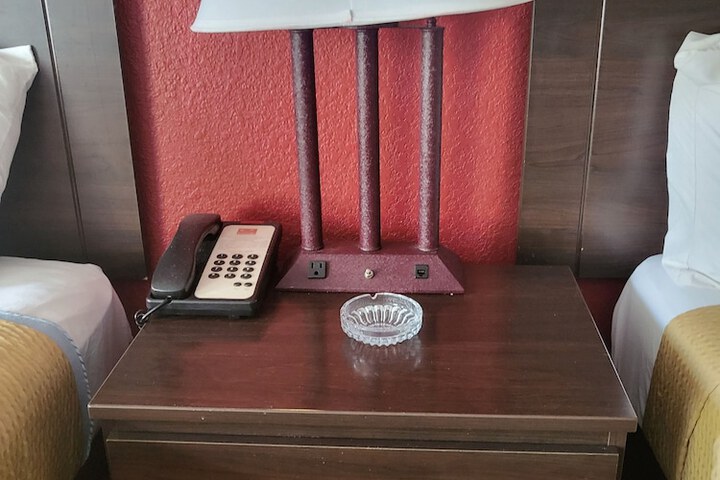 Room 55 of 69