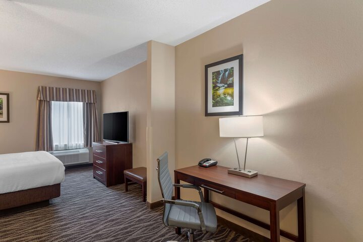 Room 26 of 41