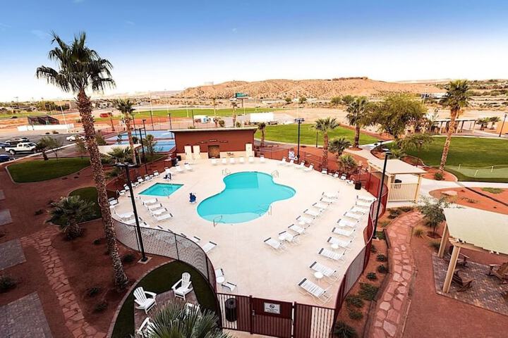 Holiday Inn Resort Mesquite by IHG