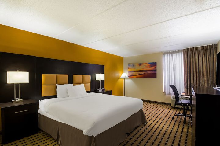Room 36 of 53