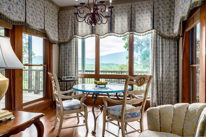 Laurel Valley Mountain Retreat