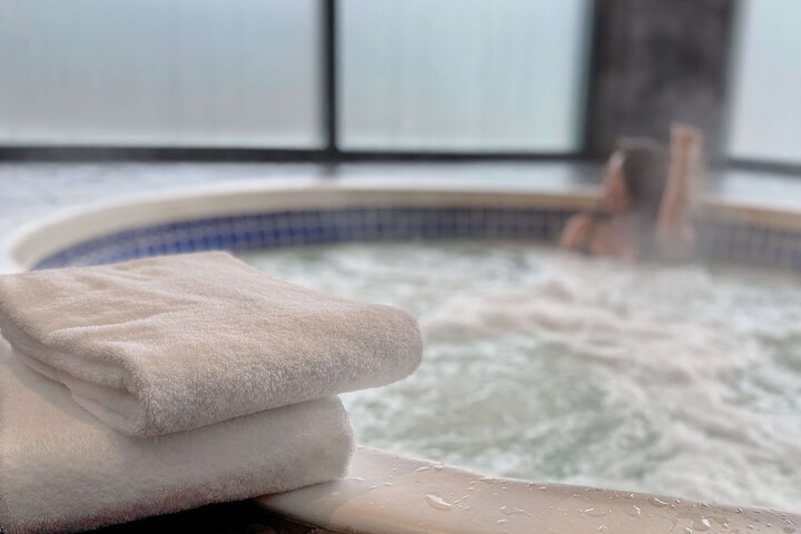 Pool 5 of 42