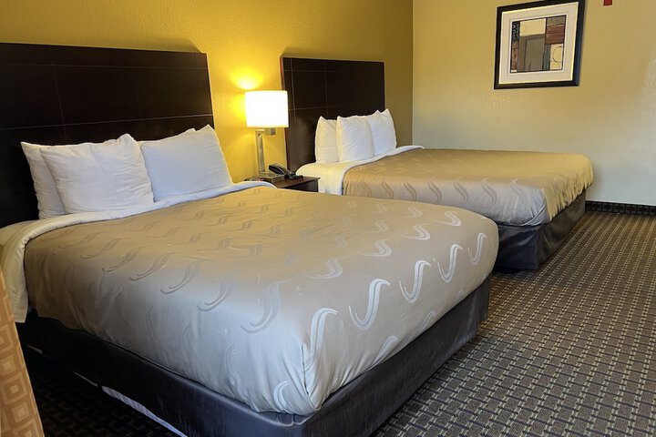 Room 21 of 40