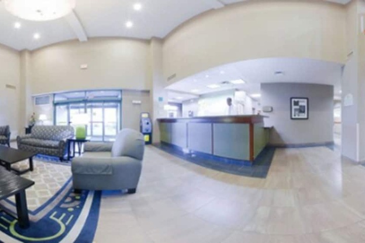 Holiday Inn & Suites Goodyear - West Phoenix Area by IHG