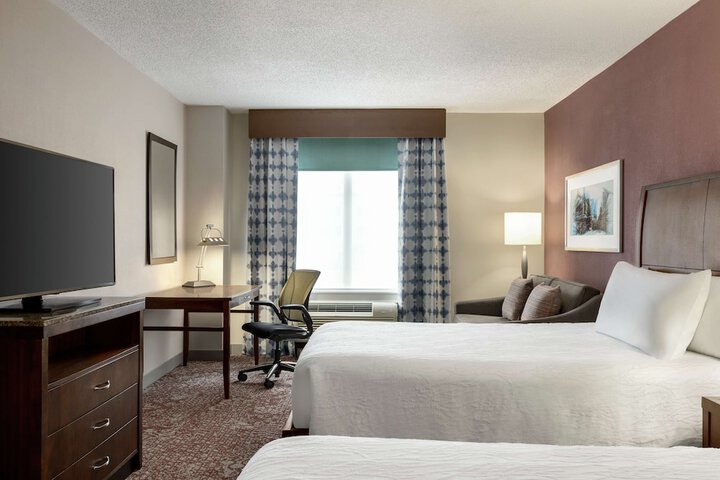 Room 46 of 80