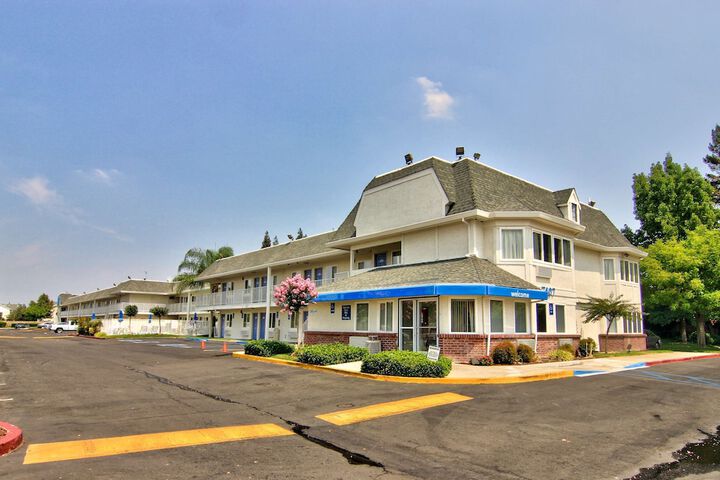 Hotel 7 of 31