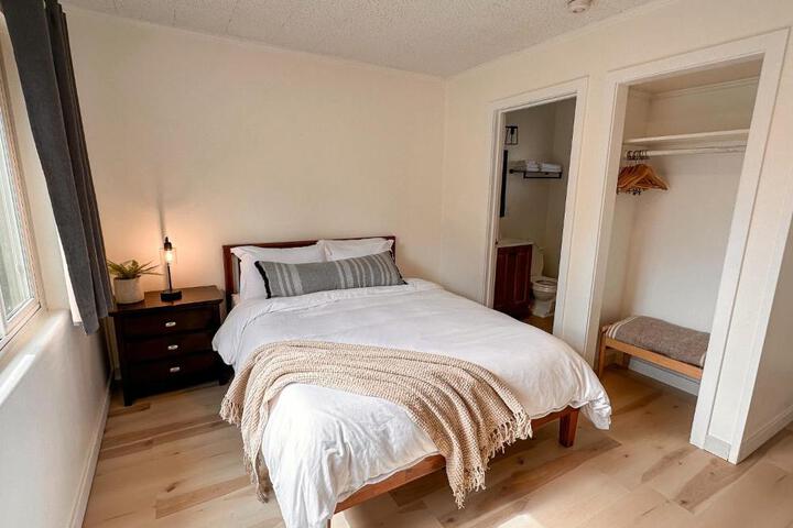 The Cottage Inn at Mount Shasta