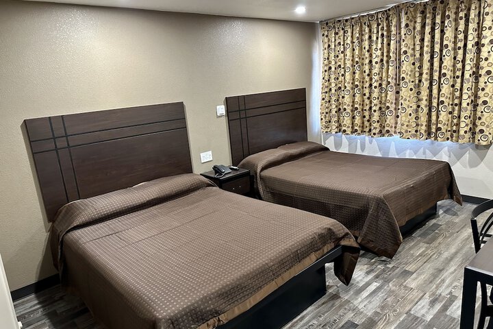 Room 19 of 46