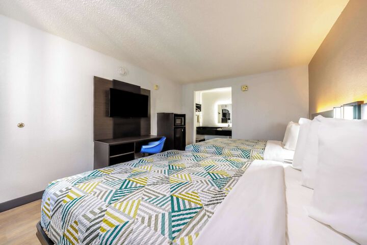 Room 19 of 24