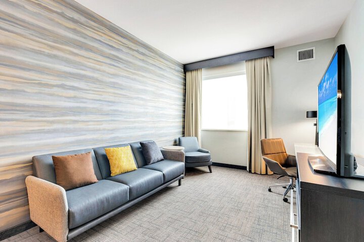 Room 12 of 28