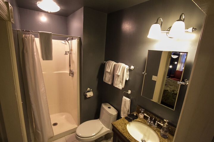 Room 16 of 41