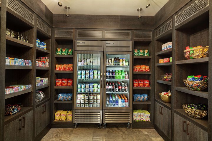 Hoodoo Moab Curio Collection by Hilton