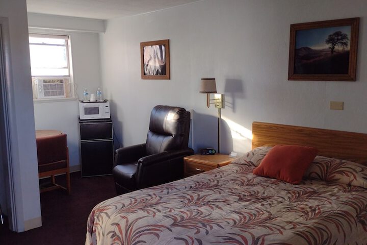 Room 23 of 27
