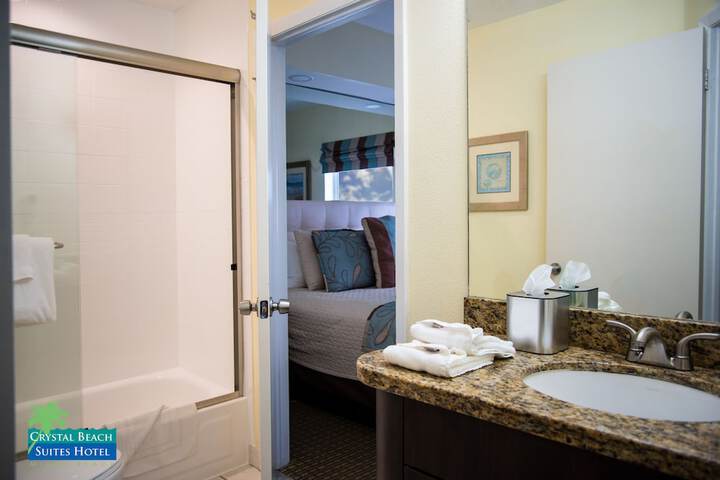 Room 28 of 47