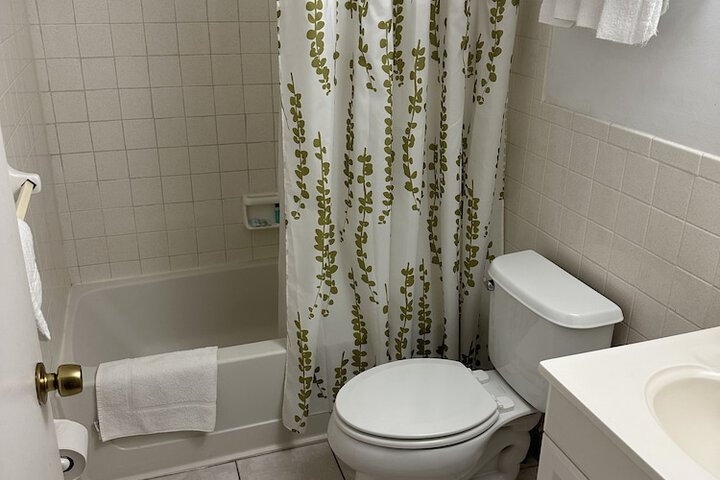 Room 25 of 36