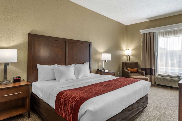 Room 20 of 28