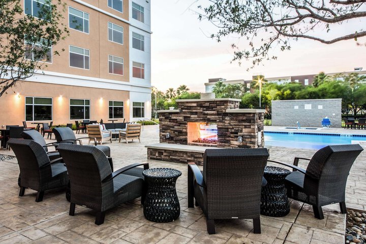 Cambria Hotel McAllen Convention Center