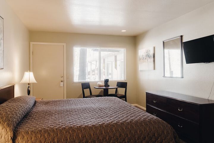 Room 43 of 51