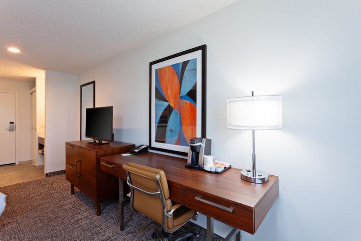 Room 47 of 65