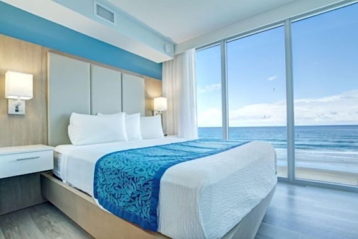 Grand Seas by Exploria Resorts MOD Collection by Sonesta