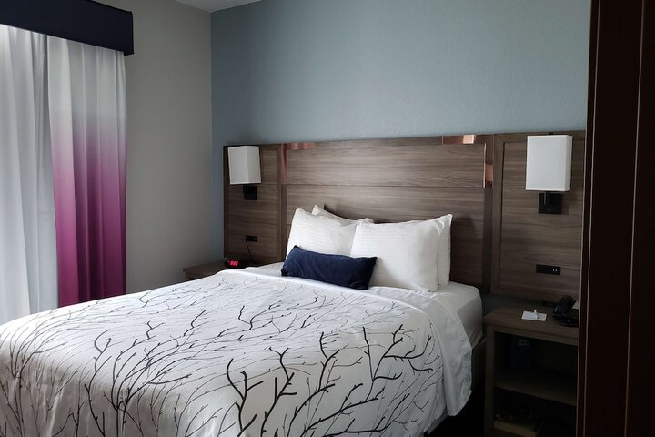 Room 16 of 31