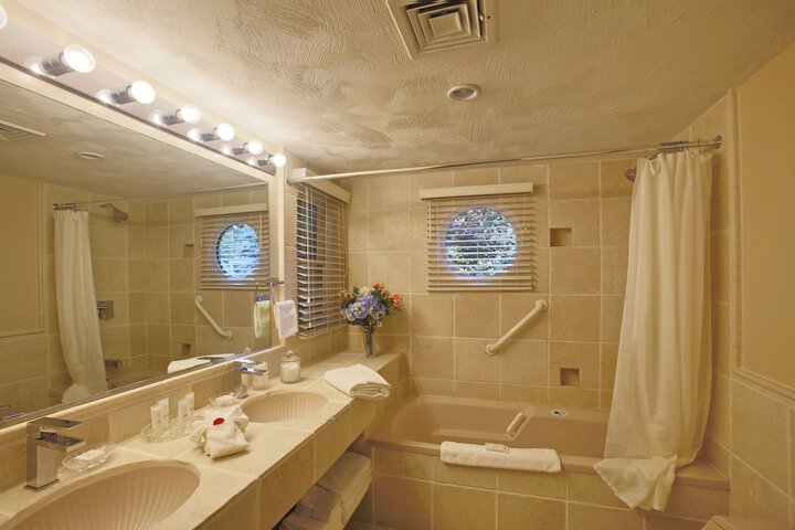 Pleasant Bay Village Resort