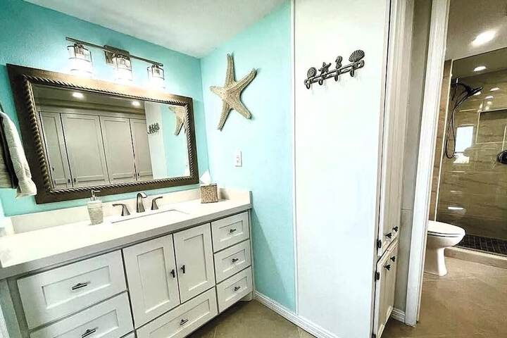 Room 14 of 24