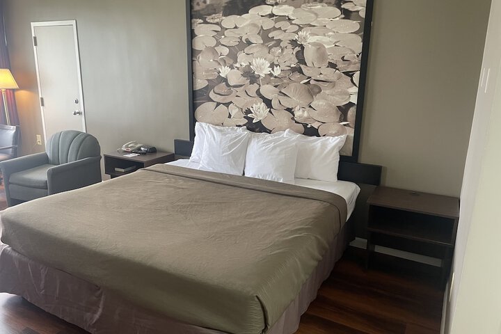 Room 9 of 45