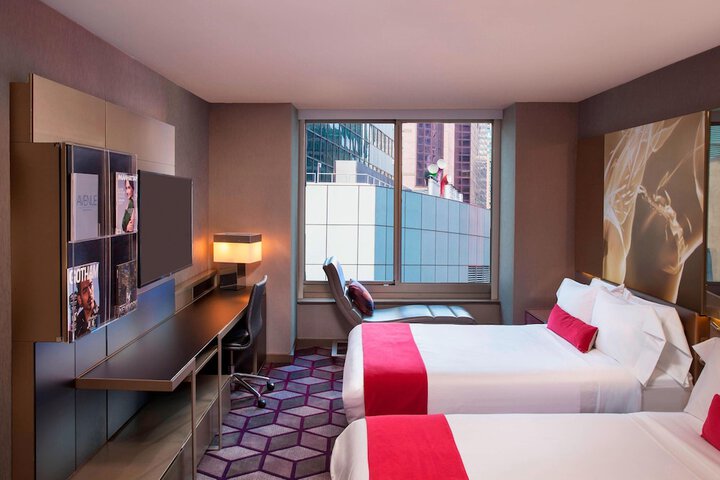 Room 43 of 92